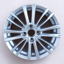 Laden Sie das Bild in den Galerie-Viewer, 1x Alufelge 15 Zoll 6.0&quot; 4x100 Renault Rim Wheel