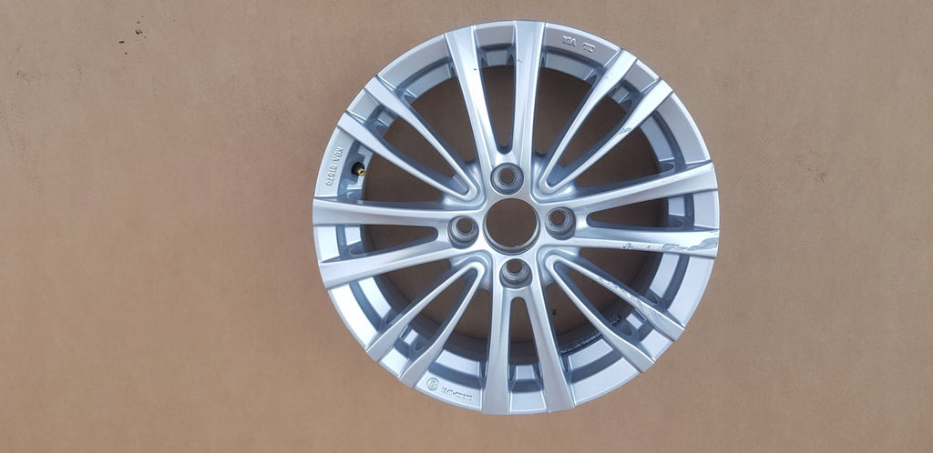 1x Alufelge 15 Zoll 6.0" 4x100 Renault Rim Wheel