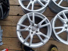 Laden Sie das Bild in den Galerie-Viewer, 4x Alufelge 17 Zoll 6.5" 5x112 33ET Glanz 8U0071497 Audi Super Rim Wheel FEL1475345541kc