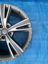 Laden Sie das Bild in den Galerie-Viewer, 1x Alufelge 19 Zoll 8.5&quot; 5x112 45ET 4G0071499 Audi A6 Rim Wheel