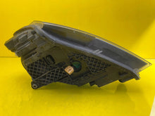 Laden Sie das Bild in den Galerie-Viewer, Frontscheinwerfer Skoda Superb III 3V1941016B Xenon Rechts Headlight