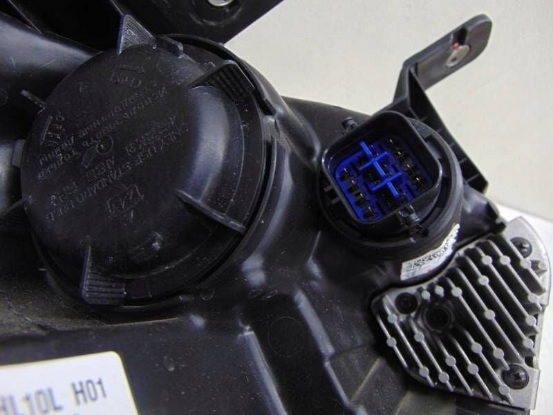 Frontscheinwerfer Kia Sportage 92101R2100 Links Scheinwerfer Headlight SCH3344691725bn