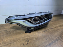 Load image into Gallery viewer, Frontscheinwerfer Toyota Yaris Rechts Scheinwerfer Headlight