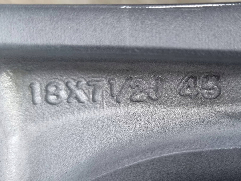 1x Alufelge 18 Zoll 7.5" 5x114.3 45ET TLA18075D Honda Hr-V Cr-V Rim Wheel