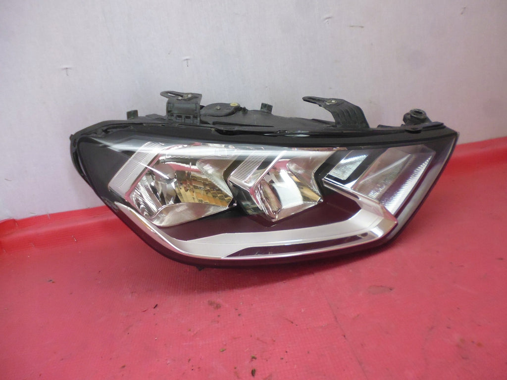 Frontscheinwerfer Audi A1 82A941004 LED Rechts Scheinwerfer Headlight