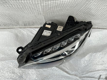 Laden Sie das Bild in den Galerie-Viewer, Frontscheinwerfer Mercedes-Benz W205 A2058200561 Links Scheinwerfer Headlight SCH6416877967fd