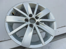 Load image into Gallery viewer, 1x Alufelge 15 Zoll 6.0&quot; 5x100 40ET 6C0601025H VW Polo Rim Wheel