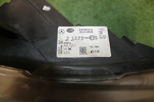 Laden Sie das Bild in den Galerie-Viewer, Frontscheinwerfer Mercedes-Benz Vito A4478200161 Rechts Scheinwerfer Headlight SCH8843962910tc
