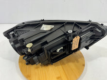 Laden Sie das Bild in den Galerie-Viewer, Frontscheinwerfer Mercedes-Benz W177 A1779067103 Links Scheinwerfer Headlight SCH3511186712ez
