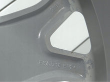 Load image into Gallery viewer, 1x Alufelge 18 Zoll 8.5" 5x120 46ET Glanz Silber 6774395 BMW 1 Rim Wheel FEL9618213034nq