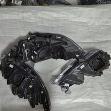 Laden Sie das Bild in den Galerie-Viewer, Frontscheinwerfer Ford Transit Custom PZ31-13E015-CB Full LED Rechts oder Links