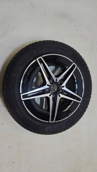 1x Alufelge 18 Zoll A2434011700 Mercedes-Benz Eqa Rim Wheel FEL8195210897au