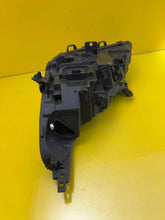 Laden Sie das Bild in den Galerie-Viewer, Frontscheinwerfer Opel Astra 39228714 LED Rechts Scheinwerfer Headlight SCH8603043091iu