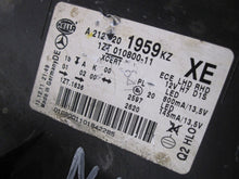 Laden Sie das Bild in den Galerie-Viewer, Frontscheinwerfer Mercedes-Benz W212 A2128201959KZ Ein Stück (Rechts oder Links) SCH8574176205dr