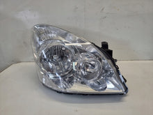 Laden Sie das Bild in den Galerie-Viewer, Frontscheinwerfer Toyota Corolla Verso Rechts Scheinwerfer Headlight SCH2896998707gz