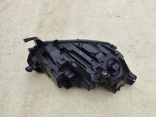 Laden Sie das Bild in den Galerie-Viewer, Frontscheinwerfer Skoda Octavia IV 5E4941015B LED Ein Stück (Rechts oder Links) SCH6530879294eh