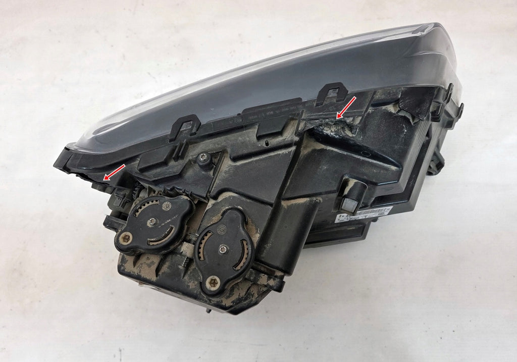 Frontscheinwerfer VW Amarok 2H3941031B Links Scheinwerfer Headlight SCH3540859061zr