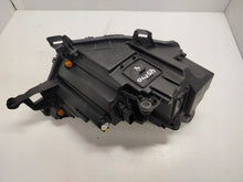 Laden Sie das Bild in den Galerie-Viewer, Frontscheinwerfer Skoda Kamiq 658941015 LED Links Scheinwerfer Headlight SCH3265649536ec