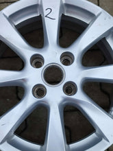 Load image into Gallery viewer, 1x Alufelge 16 Zoll 6.5" 4x108 38ET Silber 9832274480 Opel Corsa F Rim Wheel FEL5715725612gr