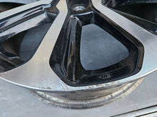 Laden Sie das Bild in den Galerie-Viewer, 1x Alufelge 15 Zoll HT5S01SHH Mitsubishi Space Star Rim Wheel FEL4464257373ns