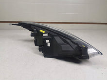 Laden Sie das Bild in den Galerie-Viewer, Frontscheinwerfer Ford Fiesta I H1BB13E015CF Links Scheinwerfer Headlight SCH1802570382er
