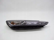 Laden Sie das Bild in den Galerie-Viewer, Frontscheinwerfer Hyundai Kona 92208-J90 LED Rechts Scheinwerfer Headlight