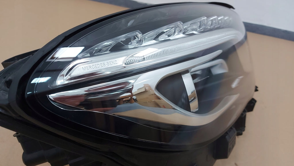 Frontscheinwerfer Mercedes-Benz Gla A1569062400 Xenon Rechts Headlight SCH8114091317qt