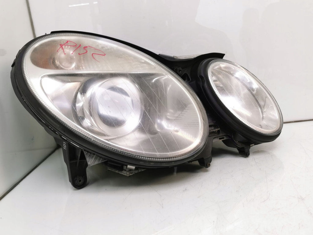 Frontscheinwerfer Mercedes-Benz W211 A0028202426 Vorderseite Headlight SCH4556171031zd