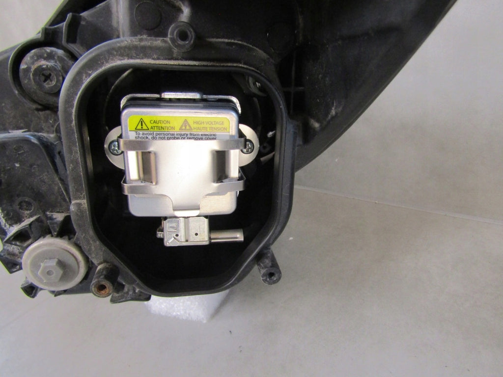 Frontscheinwerfer Kia Sportage Xenon Ein Stück (Rechts oder Links) Headlight SCH6071207364zk