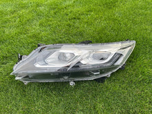 Load image into Gallery viewer, Frontscheinwerfer Mitsubishi Eclipse Cross I 8301D185 LED Rechts oder Links