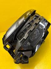 Laden Sie das Bild in den Galerie-Viewer, Frontscheinwerfer Skoda 5LB941035 LED Links Scheinwerfer Headlight SCH6478939865sd