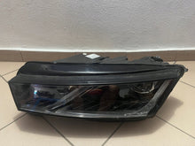 Laden Sie das Bild in den Galerie-Viewer, Frontscheinwerfer Skoda Octavia IV 5E4941015A LED Links Scheinwerfer Headlight SCH2829612370es