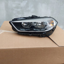 Laden Sie das Bild in den Galerie-Viewer, Frontscheinwerfer BMW 1 F40 7214913-12 LED Links Scheinwerfer Headlight