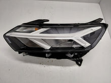 Laden Sie das Bild in den Galerie-Viewer, Frontscheinwerfer Dacia Sandero III Logan Jogger 260603392R LED Links Headlight SCH1839802201zb