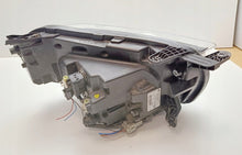 Laden Sie das Bild in den Galerie-Viewer, Frontscheinwerfer Mercedes-Benz A4709060800 Links Scheinwerfer Headlight SCH3274944078ia