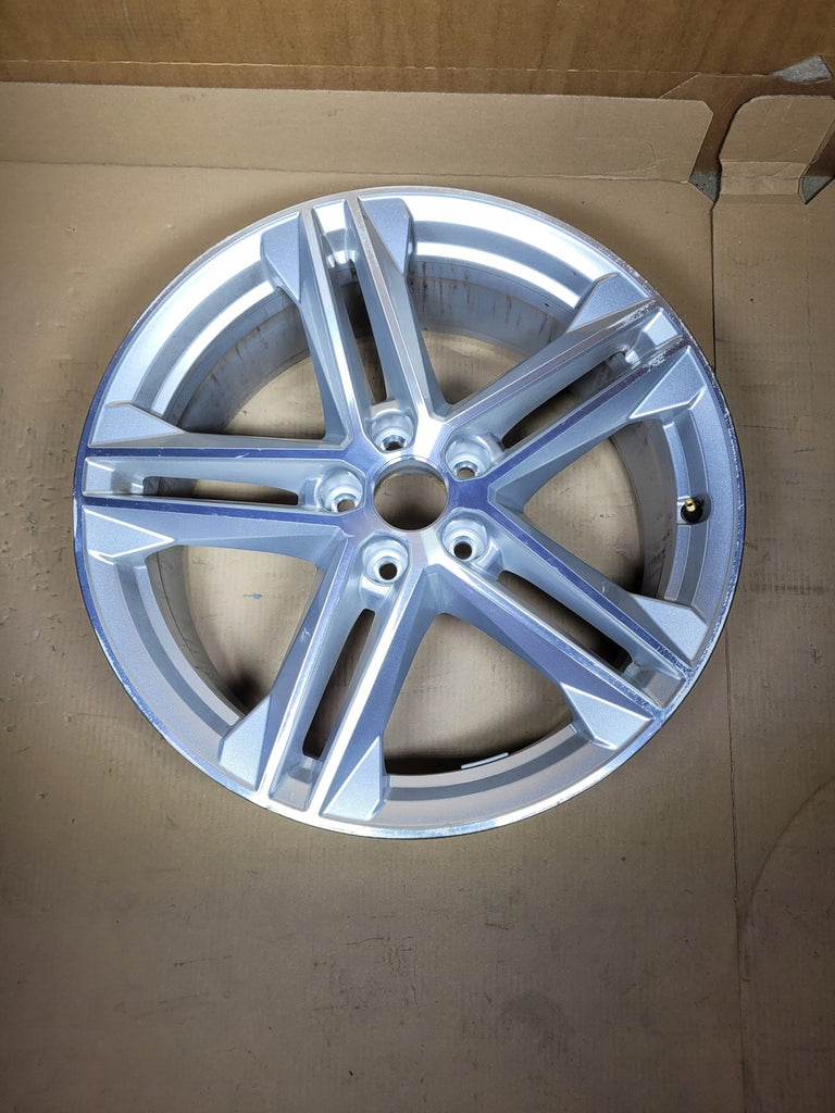 1x Alufelge 19 Zoll 8.0" 5x112 39ET Glanz Silber 80A601025 Audi Q5 Rim Wheel