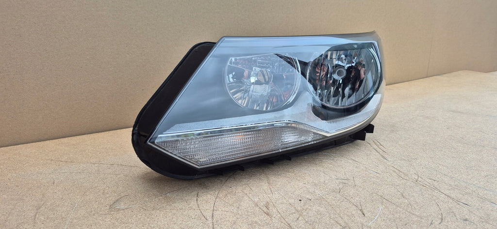 Frontscheinwerfer VW Tiguan 5N1941005C Links Scheinwerfer Headlight