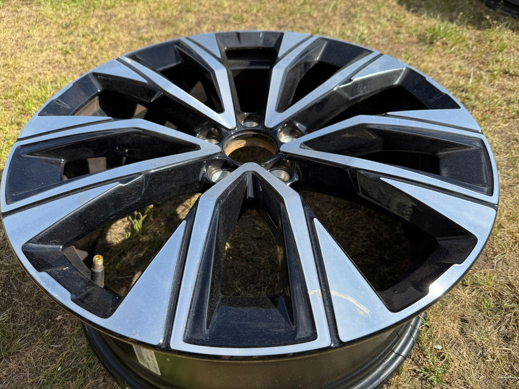 1x Alufelge 19 Zoll 7.5" 5x108 50 5ET 32358598 Volvo S60 V60 Xc90 Xc60 Ii