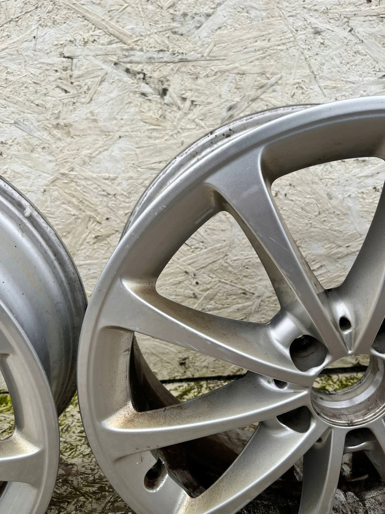 1x Alufelge 17 Zoll 6.5" 5x112 44ET Glanz Silber A1774010300 Mercedes-Benz W177