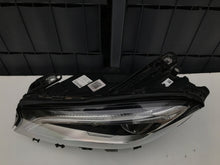 Laden Sie das Bild in den Galerie-Viewer, Frontscheinwerfer Mercedes-Benz Gla A1569066900 Full LED Links Headlight SCH9081444494hk