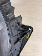 Load image into Gallery viewer, Frontscheinwerfer Ford S-Max 90074997 EM2B-13W029-AF Rechts Headlight SCH7184584804qi