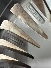 Laden Sie das Bild in den Galerie-Viewer, 1x Alufelge 16 Zoll 50290267 Fiat 500 Rim Wheel FEL7140838359rf