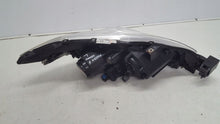 Laden Sie das Bild in den Galerie-Viewer, Frontscheinwerfer Mazda 5 V Xenon Links Scheinwerfer Headlight SCH5824023135sm