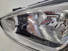 Laden Sie das Bild in den Galerie-Viewer, Frontscheinwerfer Hyundai I10 92101B9000 Links Scheinwerfer Headlight SCH7314093270qu