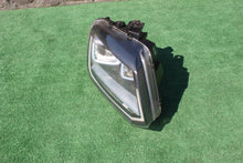 Load image into Gallery viewer, Frontscheinwerfer VW Amarok 2H1941016T Xenon Rechts Scheinwerfer Headlight SCH7047708938uu