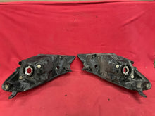 Load image into Gallery viewer, Frontscheinwerfer Toyota Yaris Ein Satz Scheinwerfer Headlight SCH4288683374wg