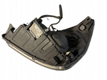 Laden Sie das Bild in den Galerie-Viewer, Frontscheinwerfer Renault Espace IV 8200394710 Xenon Rechts Headlight SCH2927869778hx