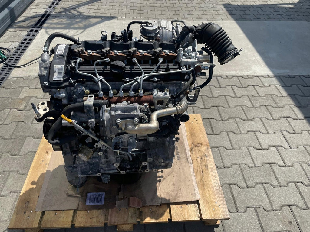 Motor Toyota Avensis 2AD FTV 2.2 110TKm 2014 Diesel Engine Unkomplett