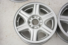 Load image into Gallery viewer, 1x Alufelge 16 Zoll 7.0&quot; 5x120 46ET Glanz Silber 1182733 BMW 1 Rim Wheel