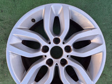 Load image into Gallery viewer, 1x Alufelge 17 Zoll 5x112 6787576SAJ BMW X3 F25 Rim Wheel FEL9875507150xd